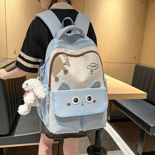 书包女生小学生高颜值ins风可爱轻便双肩包初中生高中大学生背包