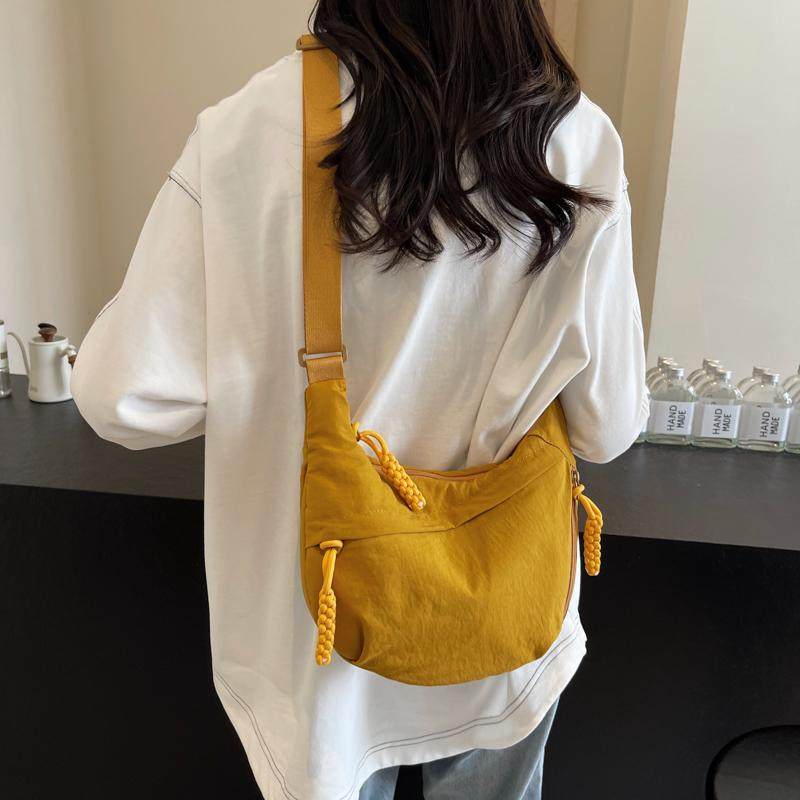 包包女2025新款大容量单肩包休闲百搭轻便运动斜跨饺子包高级质感,箱包皮具/热销女包/男包,时尚帆布包,淘宝优惠券,粉丝福利购,淘宝优惠卷