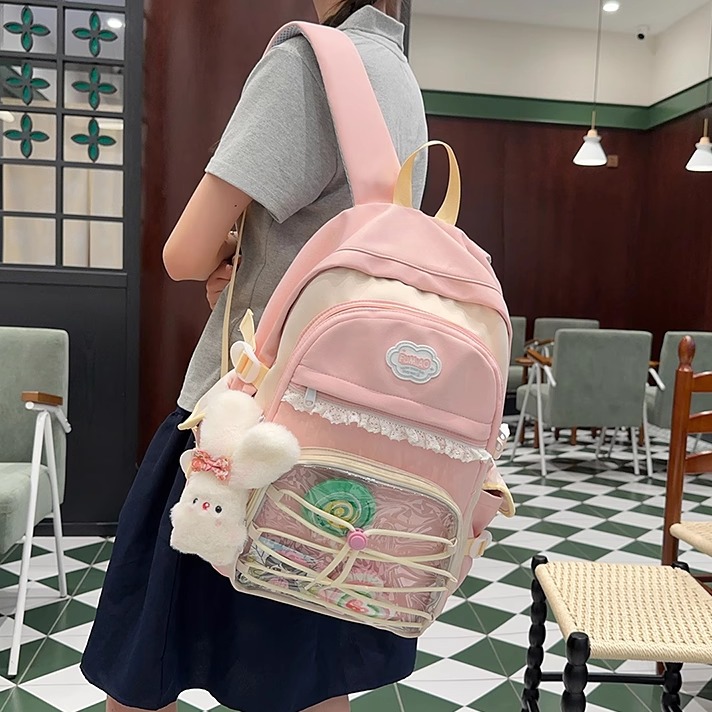 书包女生初中生小学生大容量背包