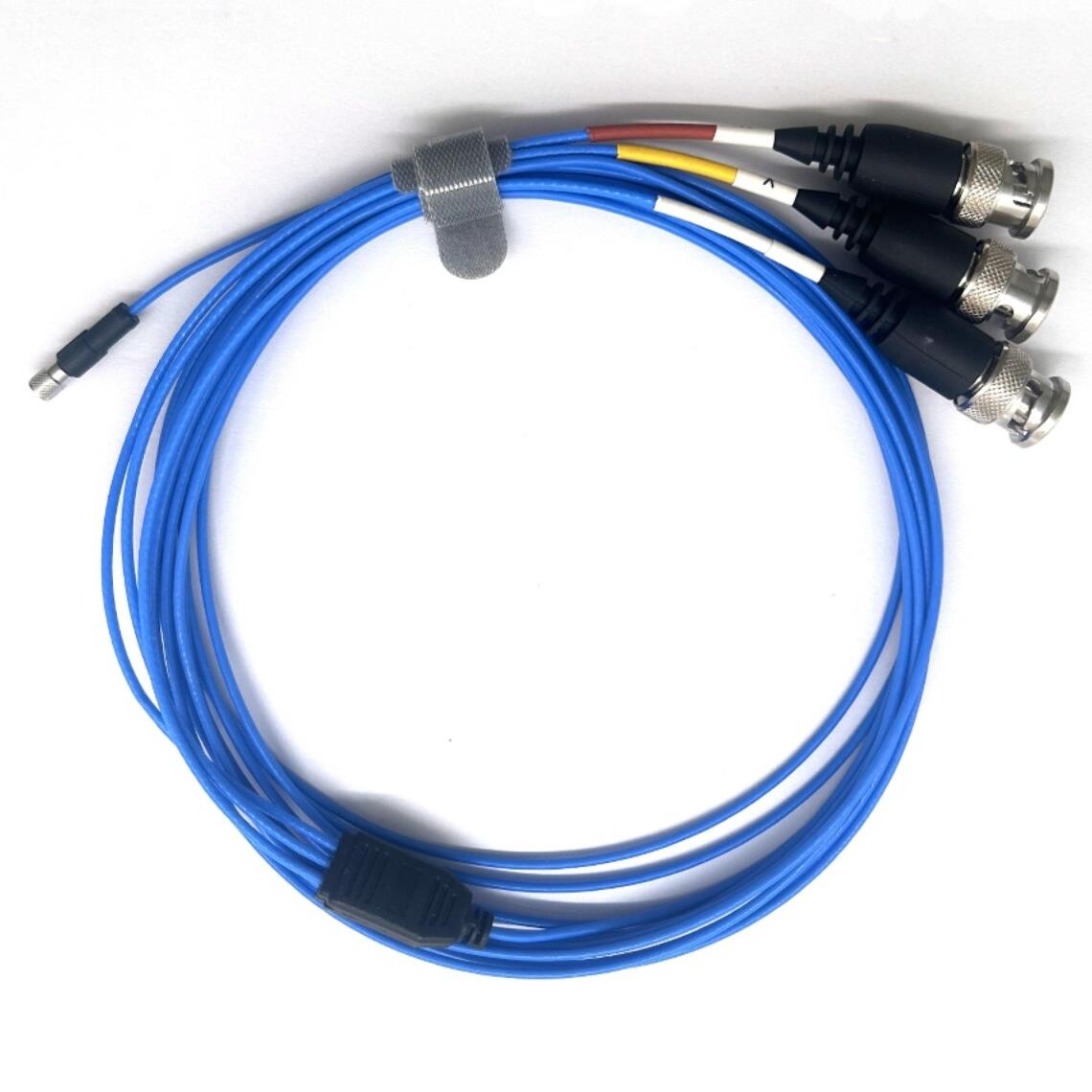 8-36转Bnc连接器三轴振动加速度传感器电缆Pcb356A31 356A32