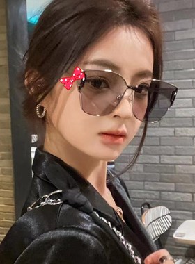 韩版方形大框浅色遮阳墨镜级感金属质感大脸显脸小连体太阳眼镜
