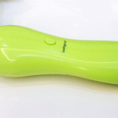 家用电动震动迷你颈肩脸部脚部按摩器多功能小型全身按摩捶