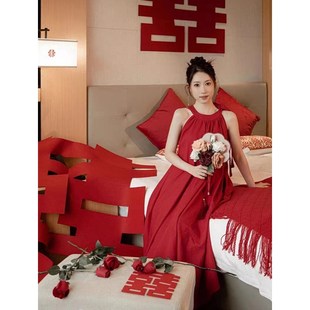 红色敬酒服2024新款新娘晨袍女高级感订婚礼服挂脖孕妇连衣裙夏季