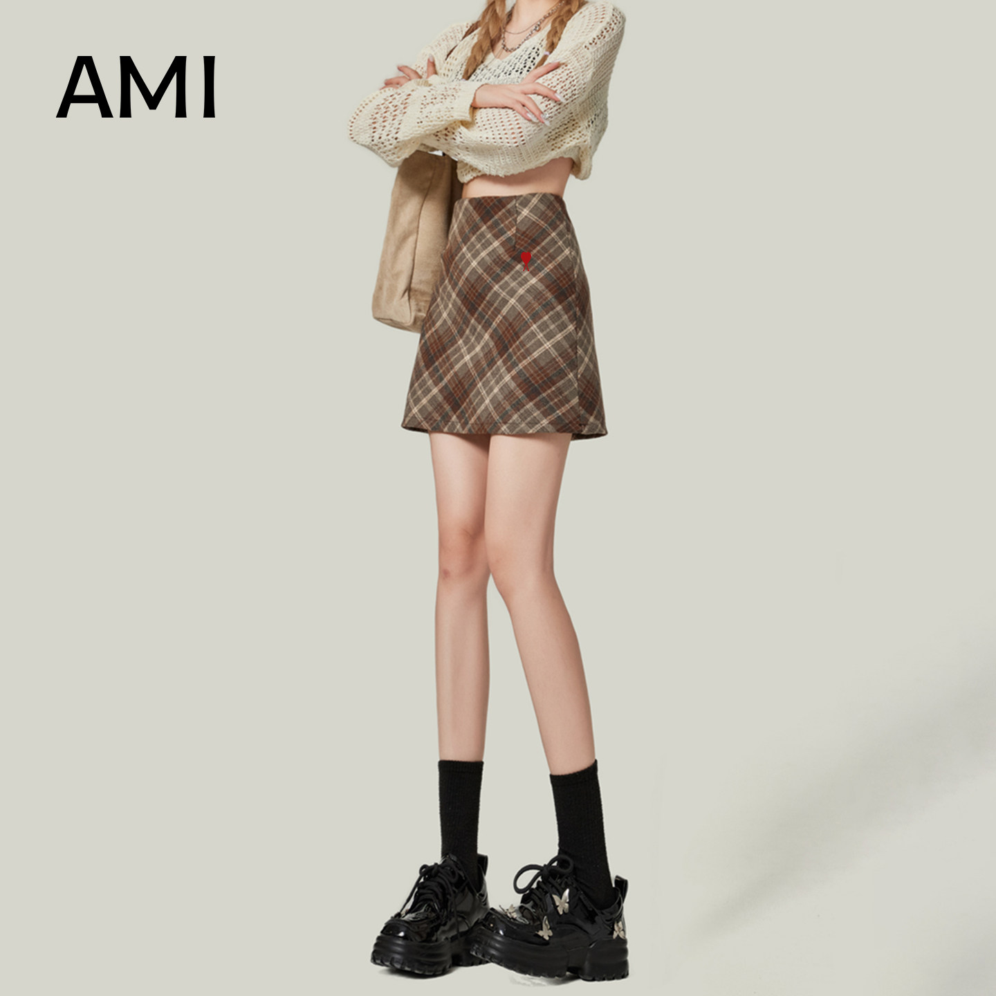 AMI 2025美式高腰显瘦咖啡色半身裙女冬季正品格纹a字包臀短裙子