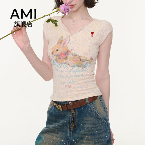 AMI官方甜美风杏色兔子印花小V领短袖T恤女夏季时尚修身显瘦上衣