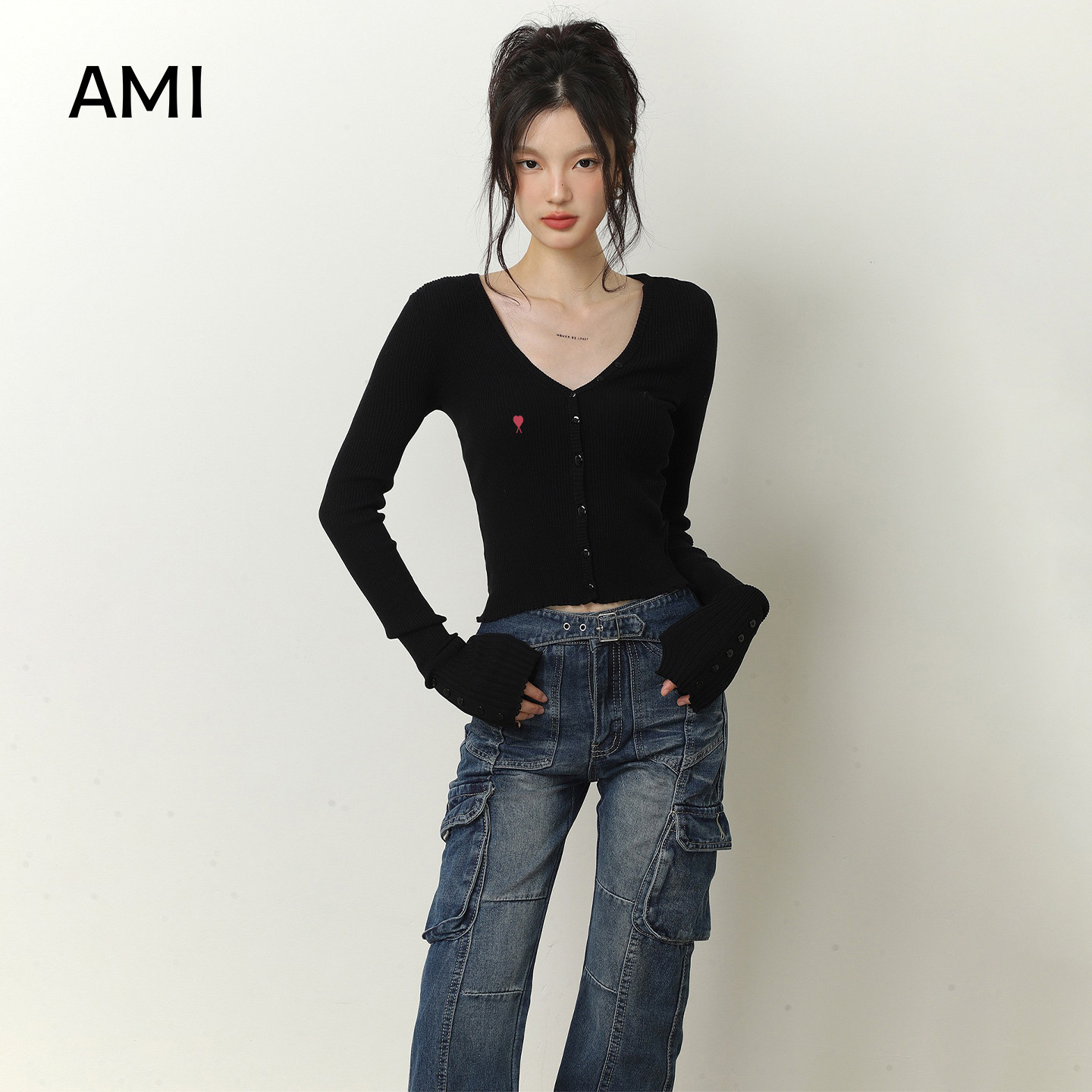 AMI官方2026美式复古v领针织长袖T恤女春初春正品辣妹修身显瘦上