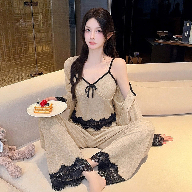 秋冬羊毛绒蕾丝吊带女睡衣三件套