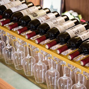 北欧铁艺酒杯架k 吧台红酒架倒挂高脚杯架 家用葡萄酒架摆件