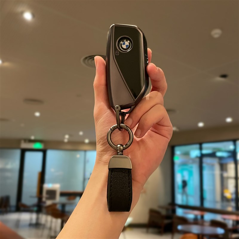 适用于宝马钥匙套2023款X1/X6735li/X5L7系/X7i7/新iX/XM高档男扣