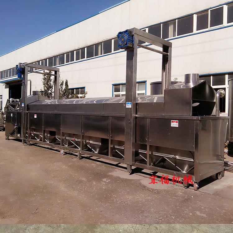 鸭脖鸭翅油炸卤煮设备_鹏福特鸡翅油炸机，卤味鸡爪加工机器