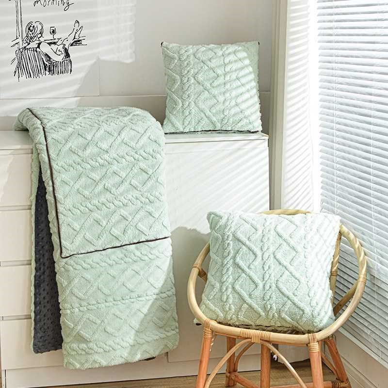 加厚多功c能抱枕被子两用塔芙绒毯子靠垫靠枕头被折叠汽车载午休,标准件/零部件/工业耗材,车间地垫,淘宝优惠券,粉丝福利购,淘宝优惠卷