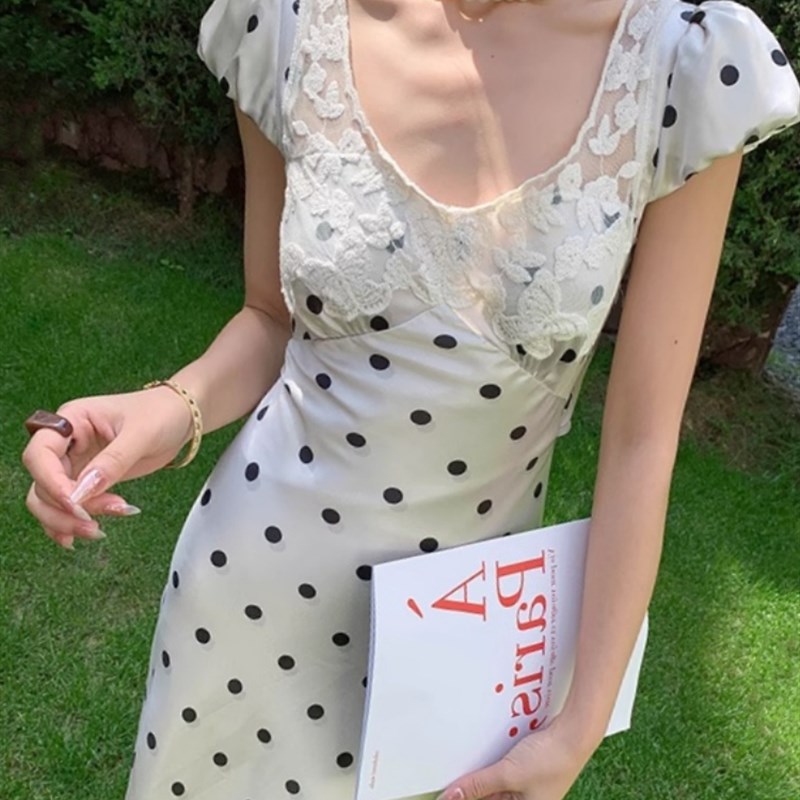 黑白波点短袖h连衣裙女夏季2024新款修身显瘦气质长款裙子