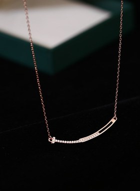 微笑项链女夏季2023年新款小众设计感高级轻奢百搭时尚锁骨链爆款