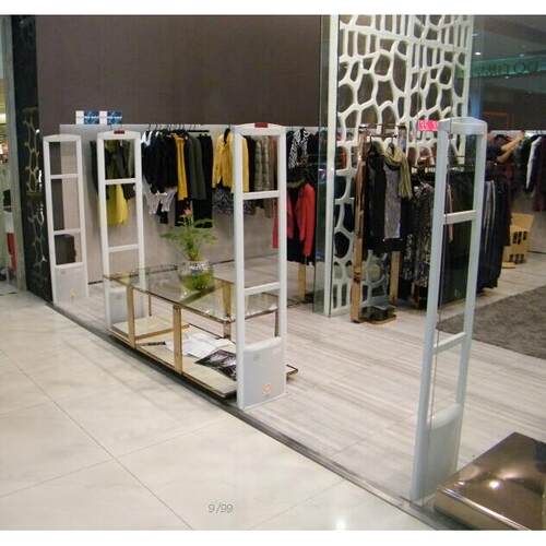 鸿泰安专注于服装防盗系统解决方案:超市、商场、服装店、店、