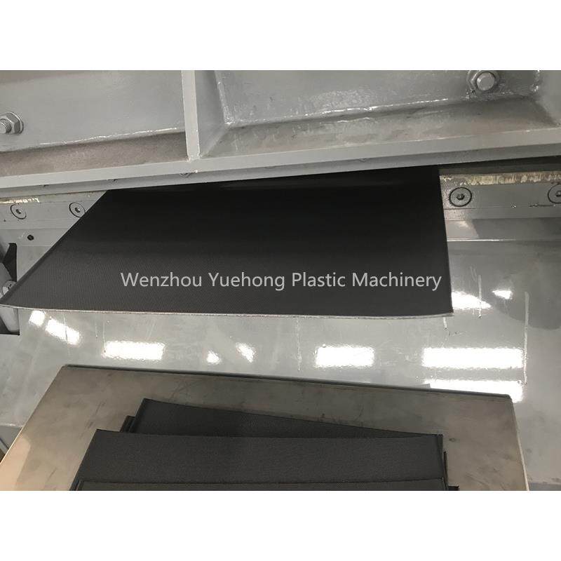 温州直销PVCPC板材挤出机ABS箱包片材挤出机