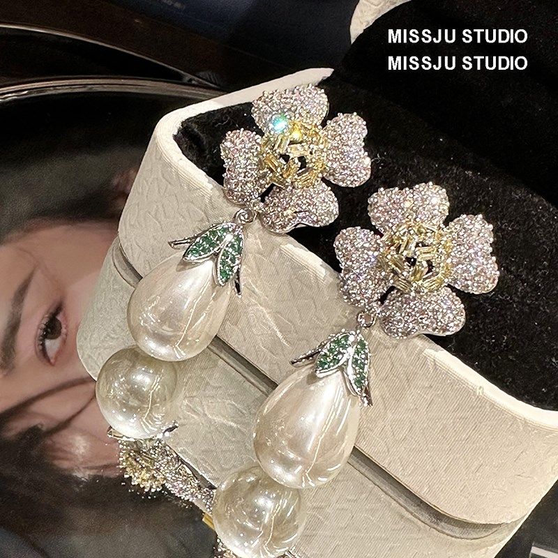 花朵镶钻大珍珠高级感耳环法式气质夸张花卉质感复古仙女超仙春夏,饰品/流行首饰/时尚饰品新,耳环,淘宝优惠券,粉丝福利购,淘宝优惠卷