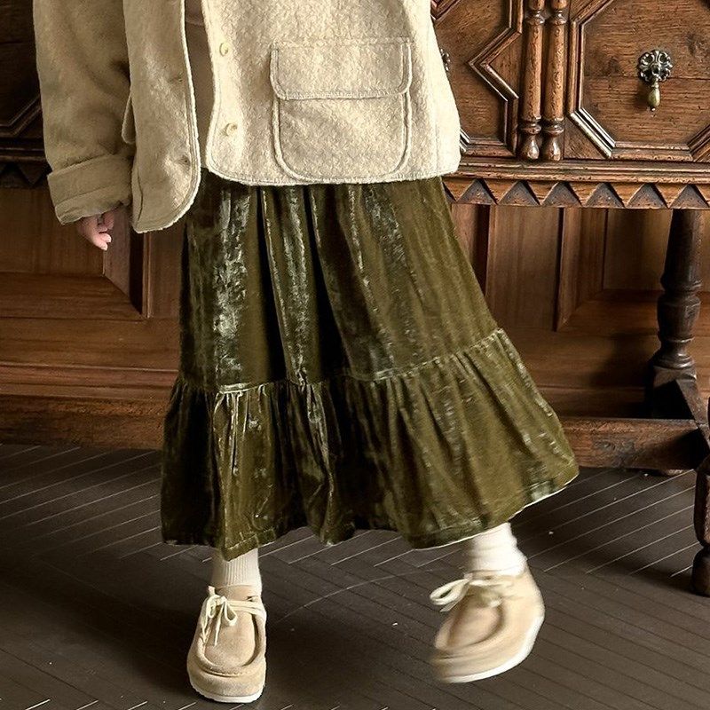 女童丝绒半身裙2024秋冬季新款女孩裙子洋气时髦冬款过膝百搭半裙,童装/婴儿装/亲子装,半身裙,淘宝优惠券,粉丝福利购,淘宝优惠卷