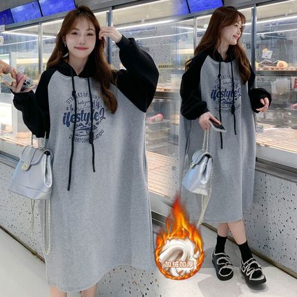 孕妇装秋冬季e新款连帽套头卫衣中长款连衣裙大码加绒加厚上衣外