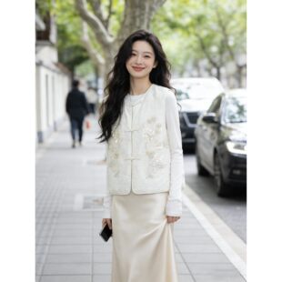 新中式国风马甲外套女款春2026新款微胖绝美漂亮超火减龄春装上衣