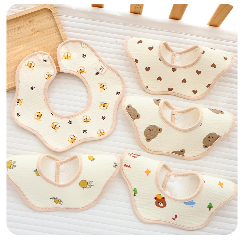 萌森鸭防水口水巾2025婴儿新生儿可旋转防吐奶围兜围嘴