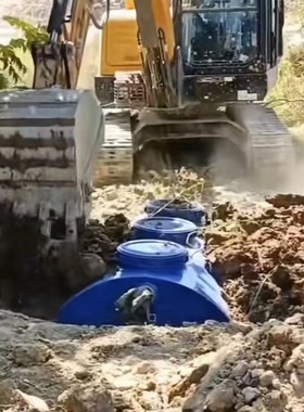 工厂定制PP蓝色5mm加厚化粪池三格式家用新农村厕改粪坑粪桶