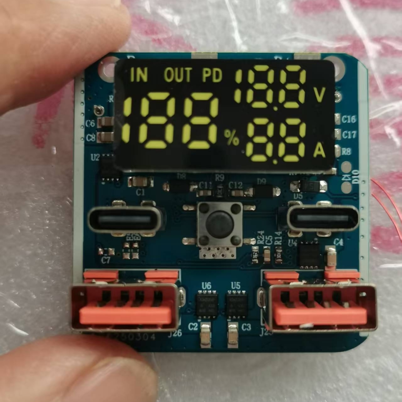 磷酸铁锂pd100w双向快充