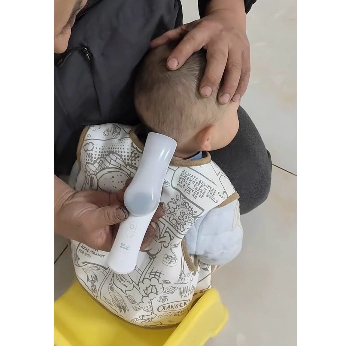 婴儿理发器自动吸发宝宝剃头发新生儿童电推子剃发神器超碎发网红