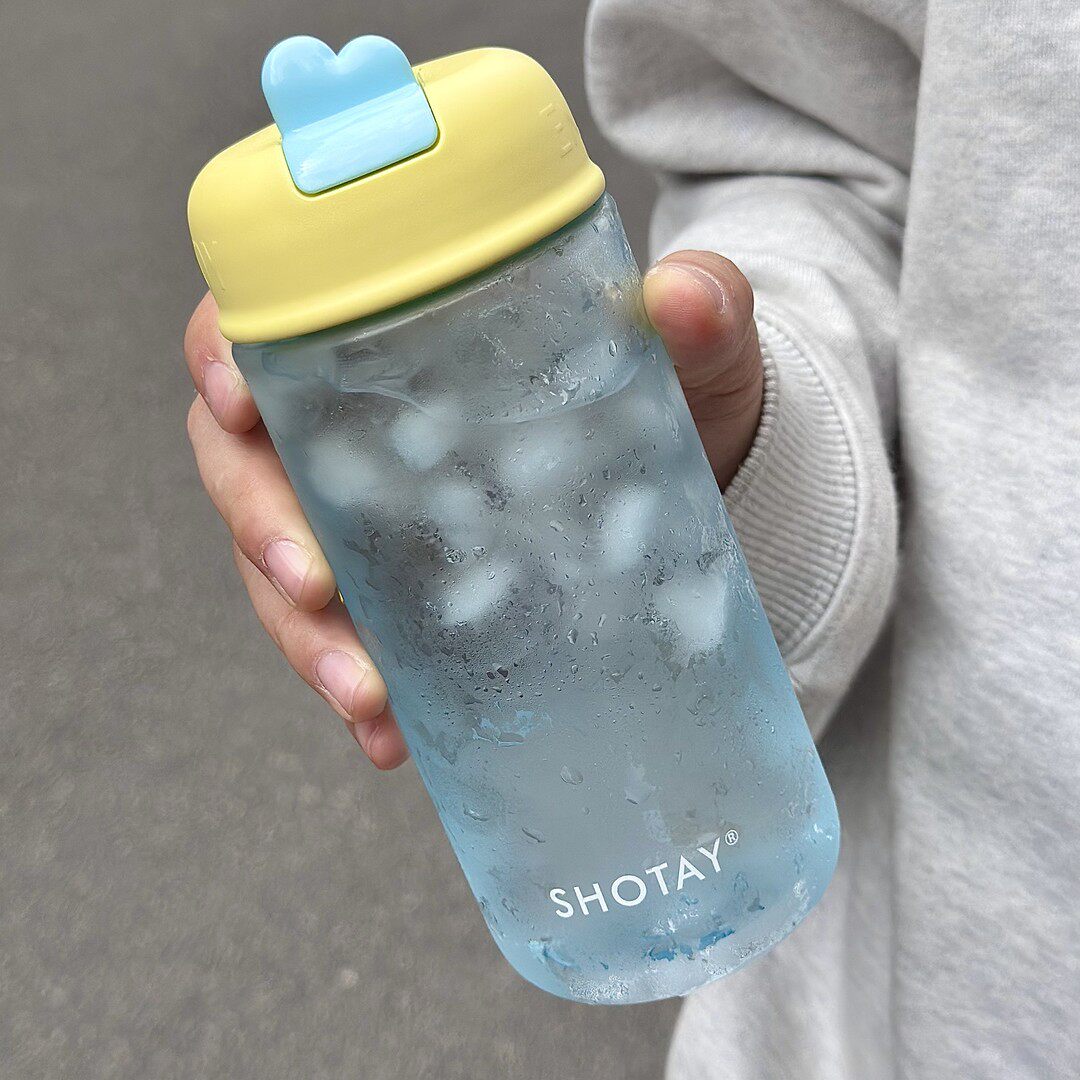 元森商店 户外夏季吸管水杯女生tritan耐高温便携小巧ins透明水杯