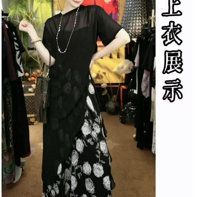 夏季雪纺轻薄宽松遮肉黑色丝感圆领设计法式气质百搭罩衫