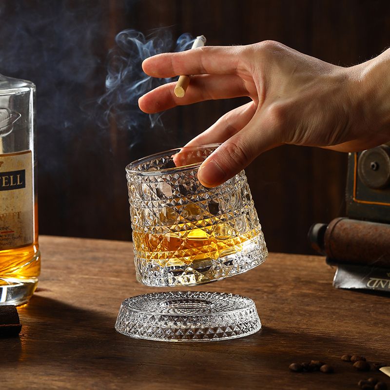 水晶玻璃旋转杯解压威士忌家用酒吧洋酒烈酒杯带底座轻奢白兰地杯