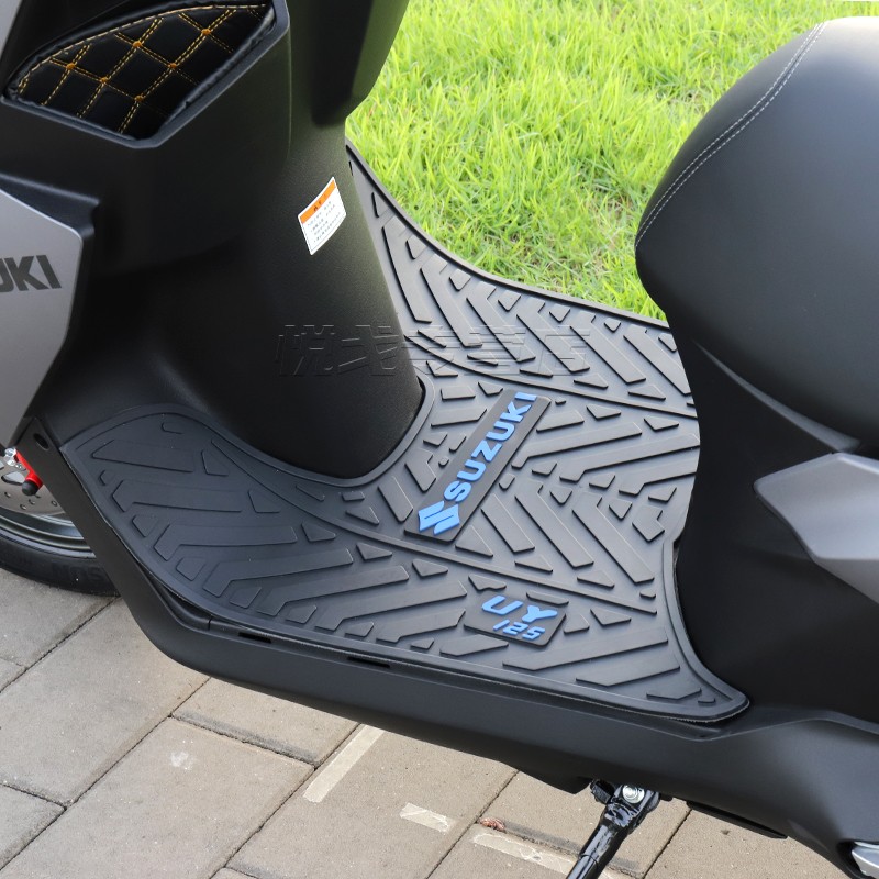 21 22 23款铃木踏板摩托车新老款UY125TUU优驿UE橡胶加厚脚垫改件