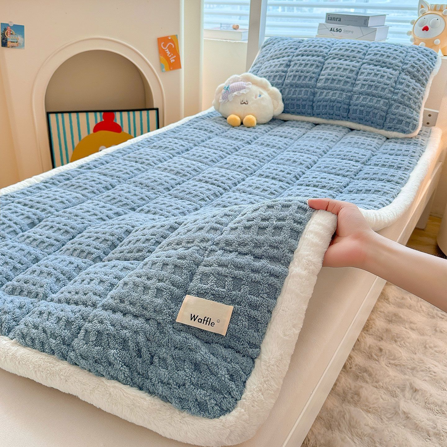 加厚牛奶绒床盖单件冬季珊瑚绒床单人宿舍毛毯加绒床垫软垫被褥子