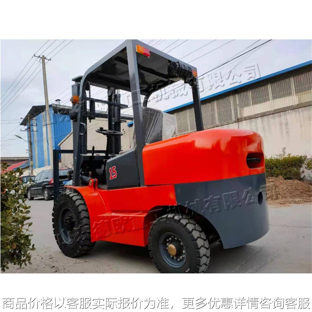 货物堆垛柴油装卸车 短途运输木箱堆高车 Fuel powered forklift