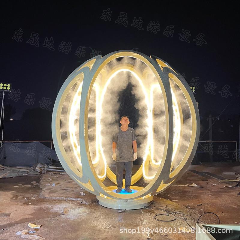 不锈钢花瓣造型水雾门网红造景广场景区情侣互动喷雾美陈装置