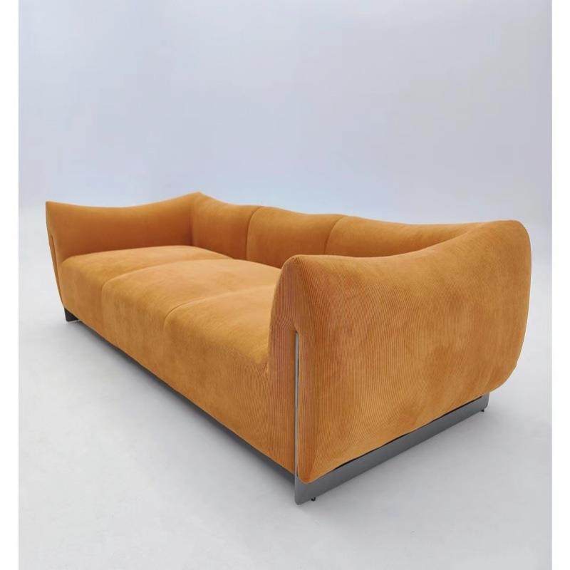 中古风小众款设计师灯芯绒多巴胺配色复古款金属底座牛角云朵沙发