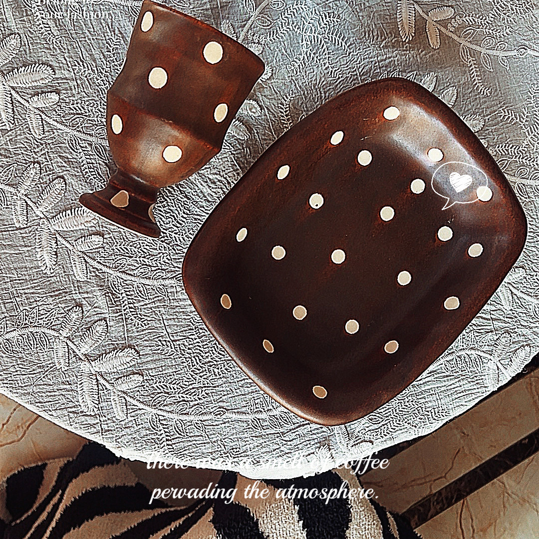 玫瑰家波点复古高级感陶瓷双耳碗甜品水果深盘酸奶碗咖啡杯