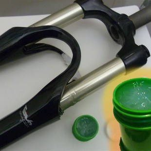 自研避震油 刹车夹器保养硅脂 前叉内管润滑保养油特种硅油脂