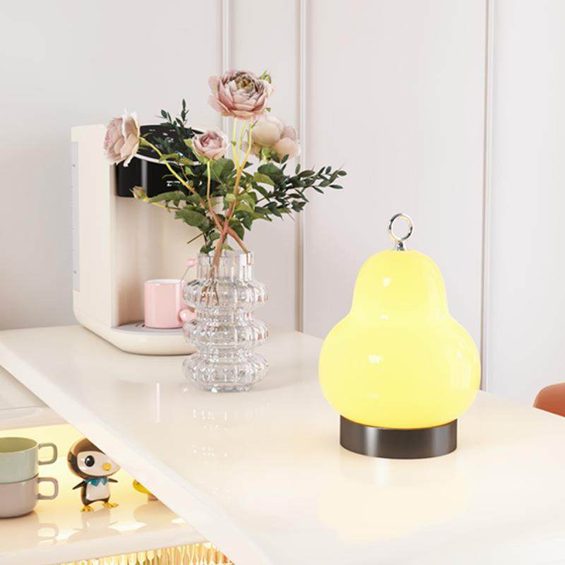 玻璃法式奶油梨子氛围台灯充电书房卧室床头小夜灯便携护眼高级感