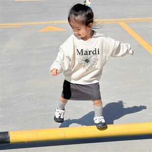 女童卫衣套装2024秋冬新款裙裤洋气小雏菊中大童百搭长袖两件套潮