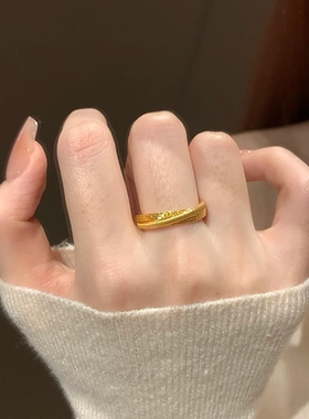 复古戒指交叉双环拉丝女款黄金色