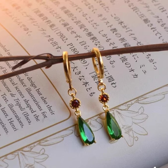 复古气质小众设计水滴耳环女