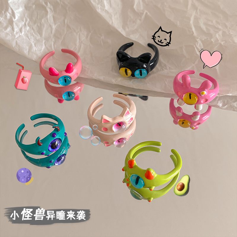 甜酷辣妹可爱小猫咪怪物戒指女图片