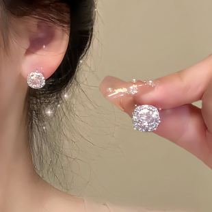 「方糖钻石」纯银耳钉比路灯还亮超闪锆石耳环小众设计感高级耳饰