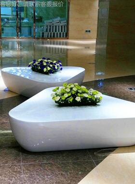 意创玻璃钢休闲15993座花椅简约三角形美陈盆店酒公共休息区等候