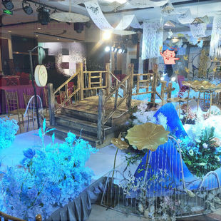 新款中式婚庆道具用品实木鹊桥装饰木制木桥摆件木质小桥拱型桥