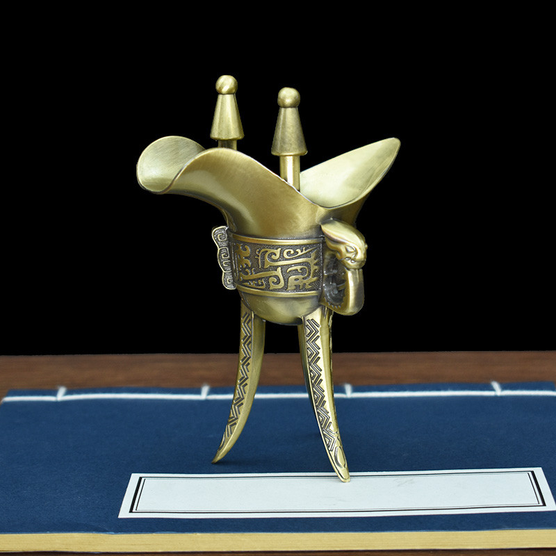 仿古三足爵杯帝王杯古代酒爵杯仿青铜器中式乾隆杯樽婚庆影视道具