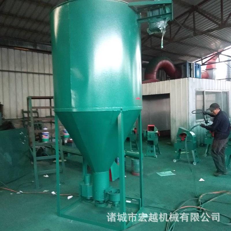 现货五谷杂粮粉碎搅拌机组农场养殖饲料粉碎搅拌一体机诸城宏越