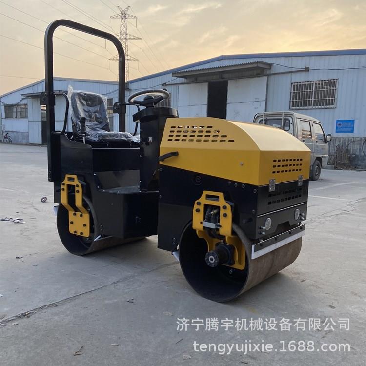 腾宇小型座驾式双钢轮震动压路机混凝土路面用压实机1吨压道机