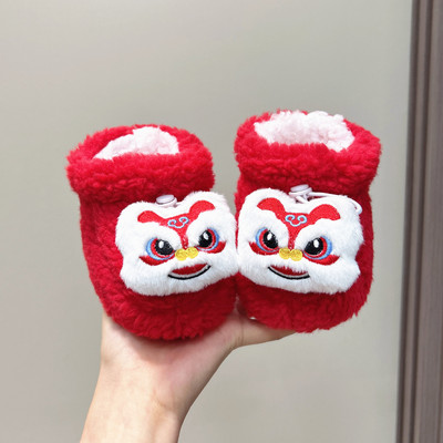 婴儿冬季加绒软底防掉跟棉鞋