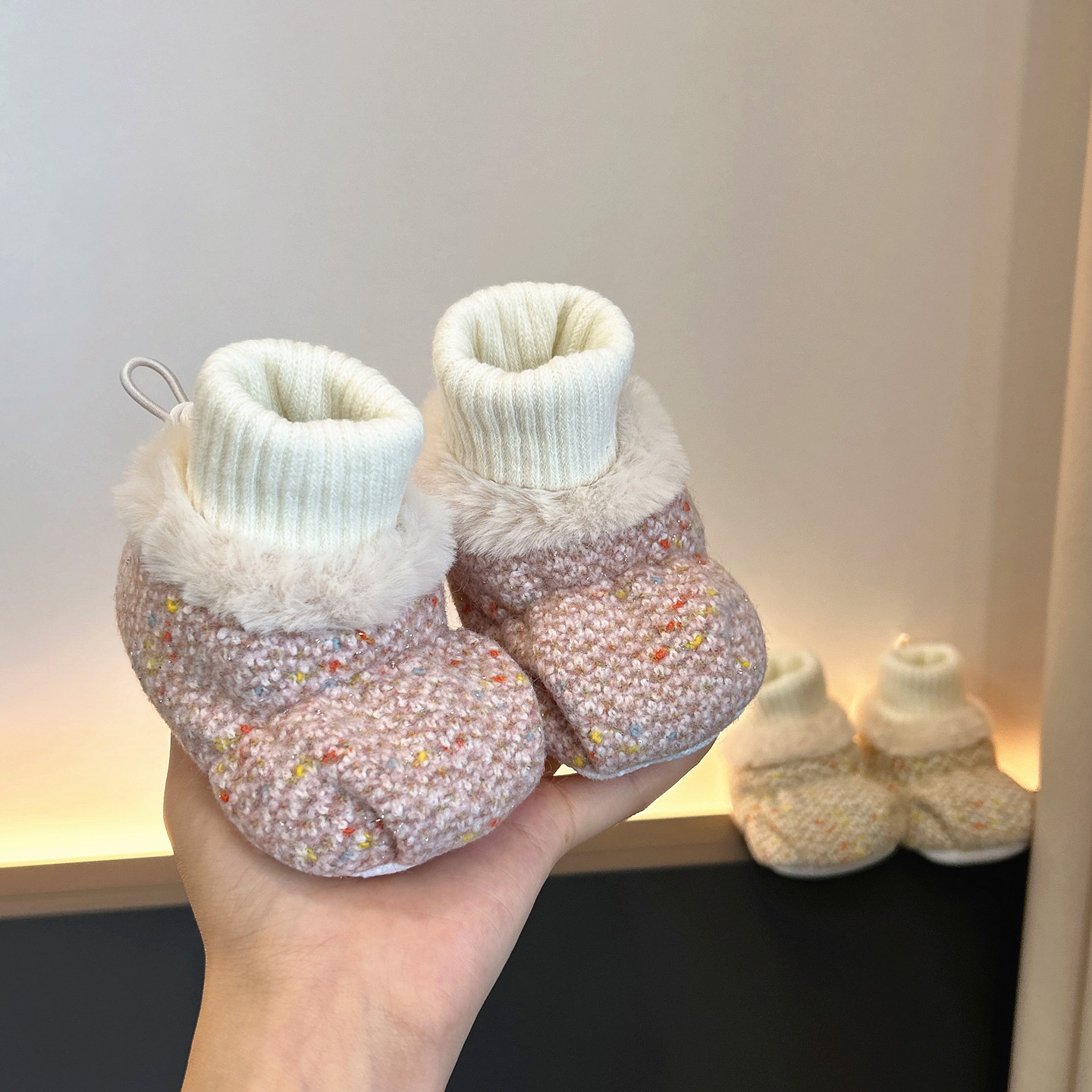 冬季婴儿加绒保暖学步袜鞋